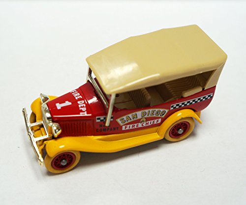 Vintage Lledo 1983 San Diego Fire Cheif 1934 Model A Ford Car With Roof 1:76 Scale Diecast Collectable Replica Vehicle Model With Three Figures - Mint In The Original Box - Shop Stock Room Find …