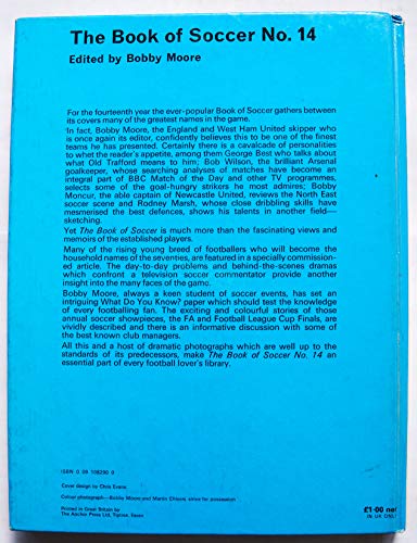 THE BOOK OF SOCCER, no 14 [hardcover] BOBBY MOORE. Editor. [Jan 01, 1971] …