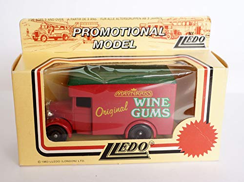 lledo 1934 Dennis Parcels Van : MAYNARDS WINE GUMS …