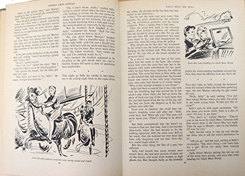 Vintage World Distributors Cherry Ames Girls Annual from 1963 - Very Good Condition