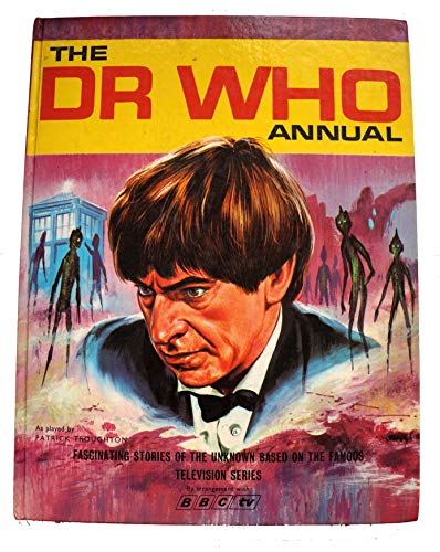 Vintage Dr Doctor Who Annual 1967 Starring Patrick Troughton as Doctor Who - Very Good Condition.